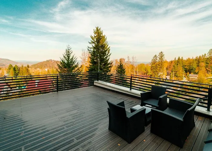 Everysky - Wyspiańskiego 4 *