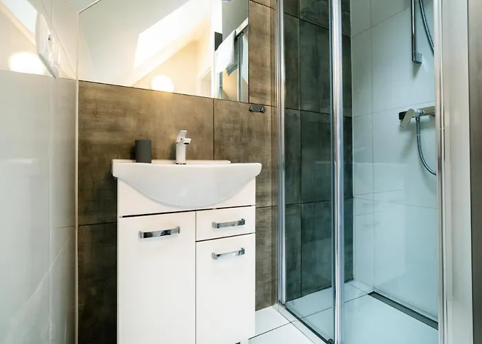 Apartament Everysky - Wyspiańskiego 4 *