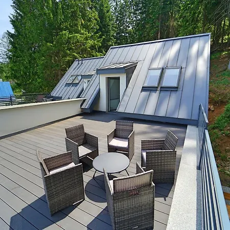 Everysky - Wyspianskiego 4 Daire *